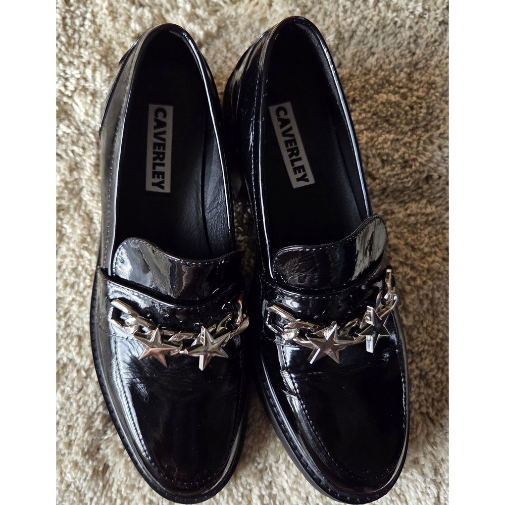 Caverley  Patent Leather  Silver Chain Star Loafers Size 39 Euro/8.5-9 US